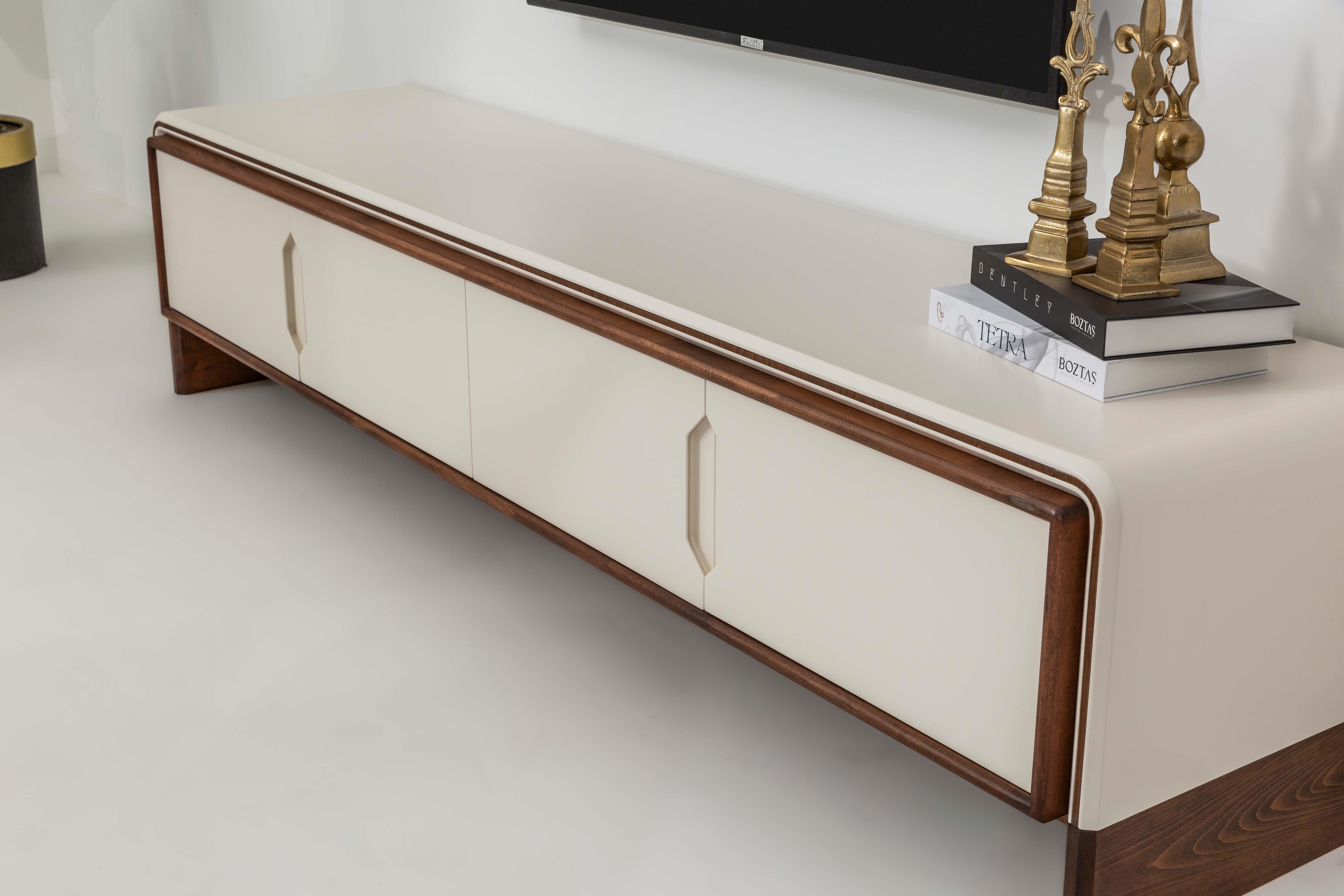 Cadillac Tv Alt 4 Kapaklı Modül