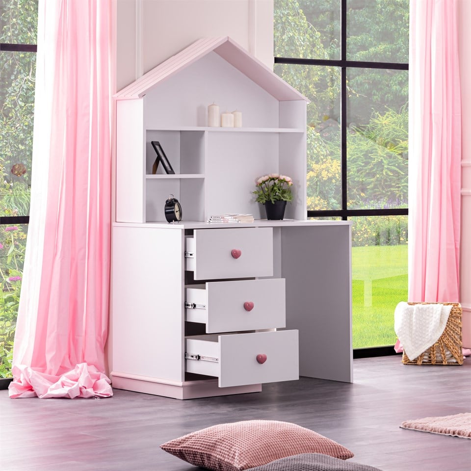 Çeşme Genç Masası