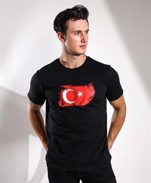 Tasarımlı Bayrak Baskılı Regular Kalıp Tişört Teknobutik.com'da