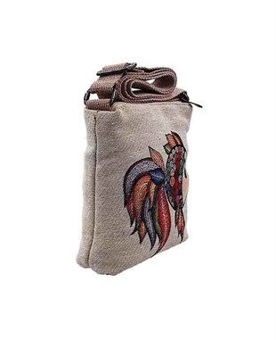 Yüzen Hayvan Desenli Goblen Dokuma Postacı Çantası