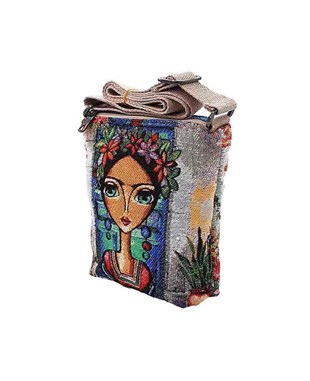 Frda Desenli Goblen Dokuma Postacı Çantası