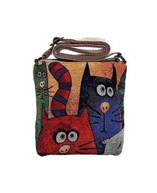 Sevecen Hayvan Desenli Goblen Dokuma Postacı Çantası