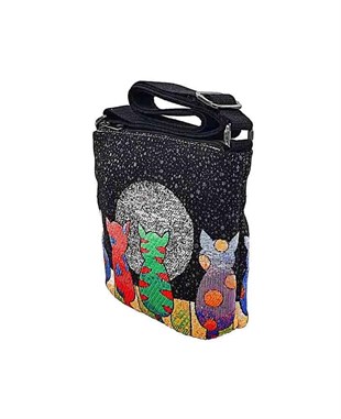 Sevilen Hayvan Figürlü Goblen Dokuma Postacı Çantası