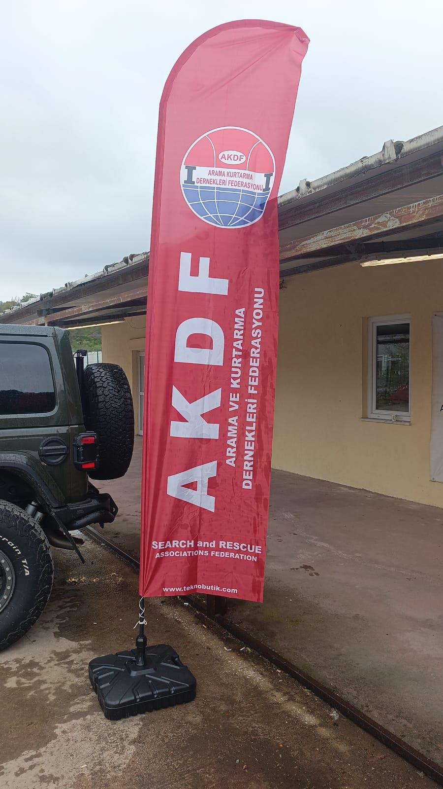 75x300 Eko Klasik Yelken Bayrak Baskılı Teknobutik.com'da