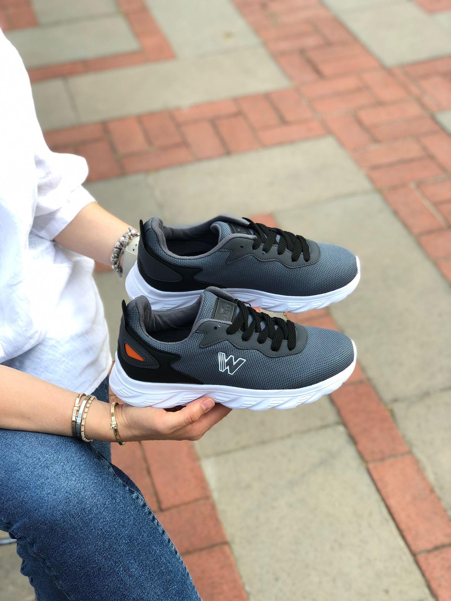 Buğra erol Ortopedik Tabanlıklı Spor Ayakkabı wiral