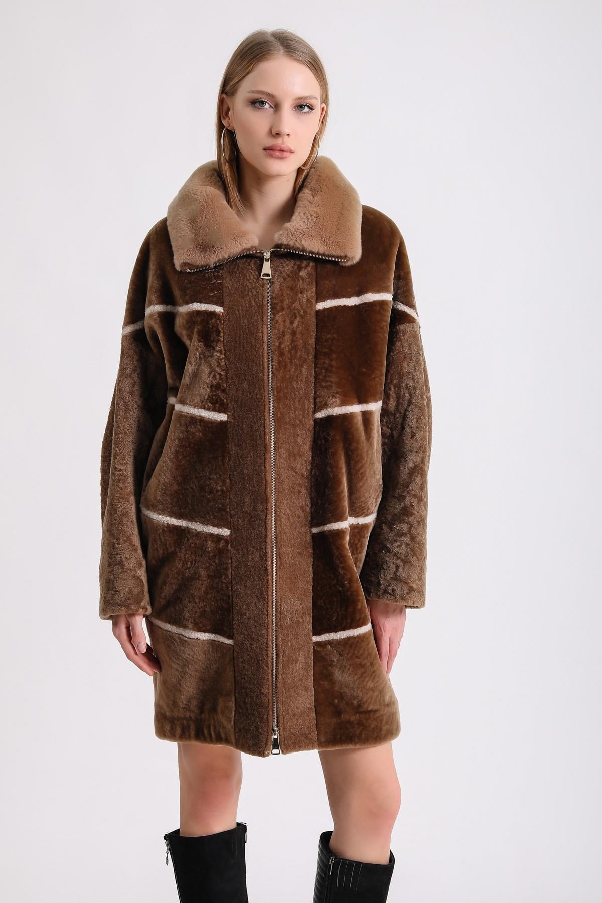Бежевое каракулевое меховое пальто с отделкой рекс, LC Leather Club