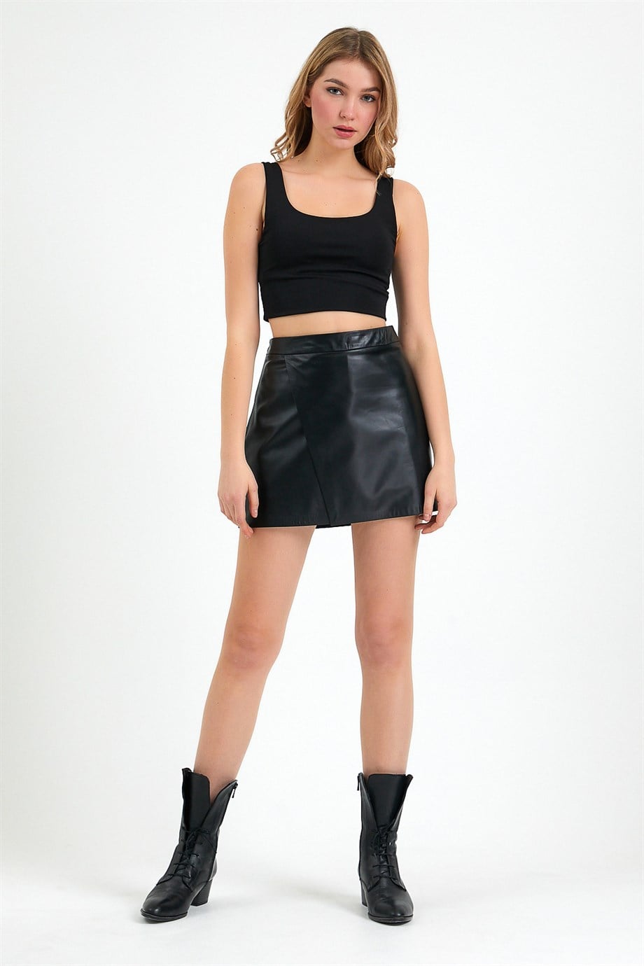Siyah Mini Deri EtekEtek