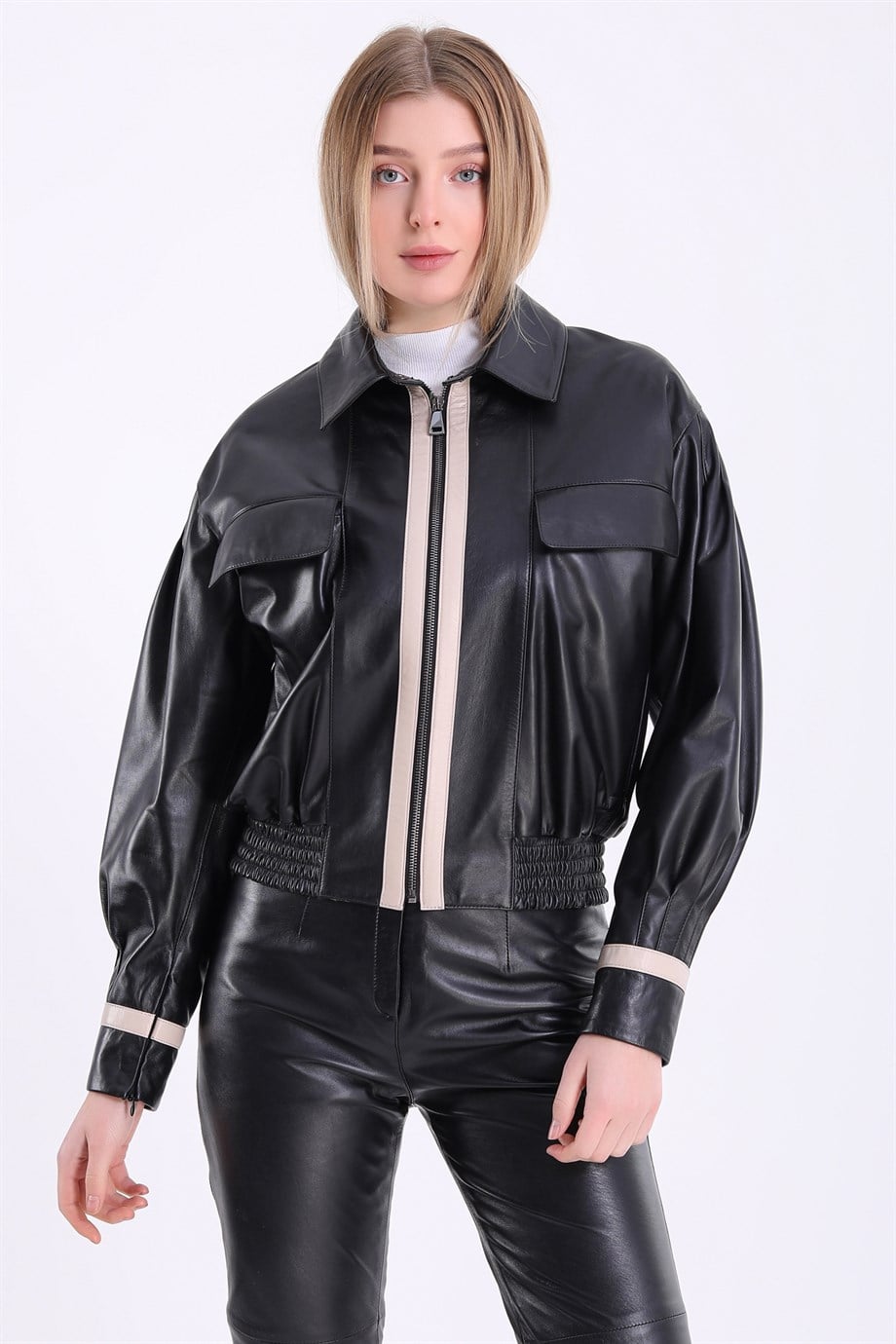 Siyah Şerit Aksesuarlı Bomber Deri CeketCeket