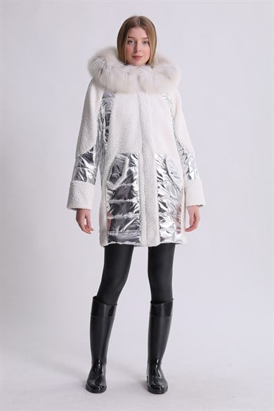 Beyaz Glam Tilki Aksesuarlı Puffer Kaban
