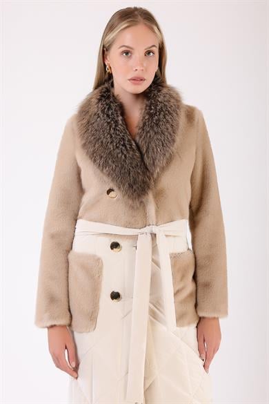 Cream Wool Coat with Fox Fur Trim