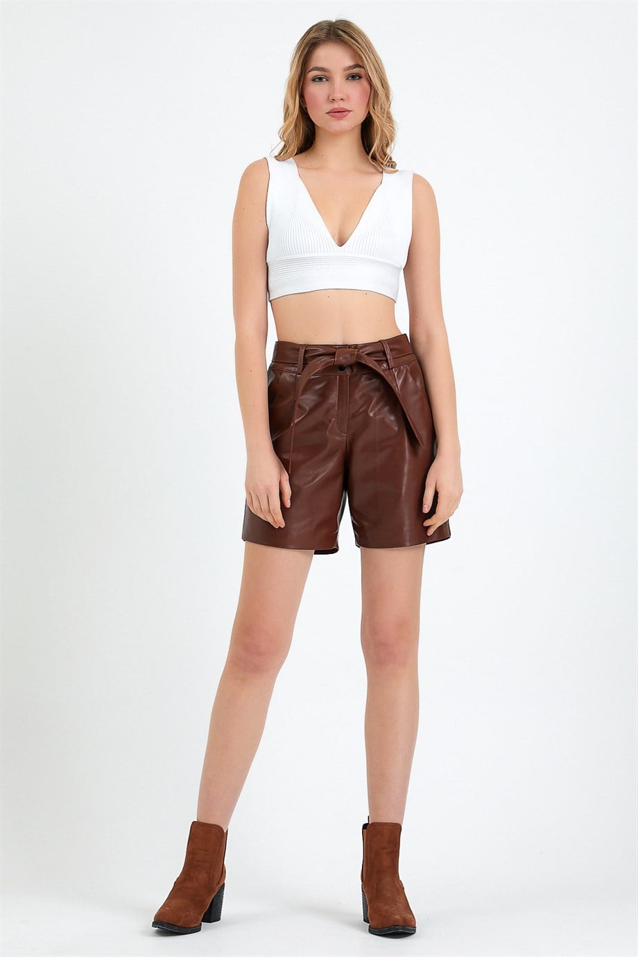 Kahve Mini Deri ŞortŞort