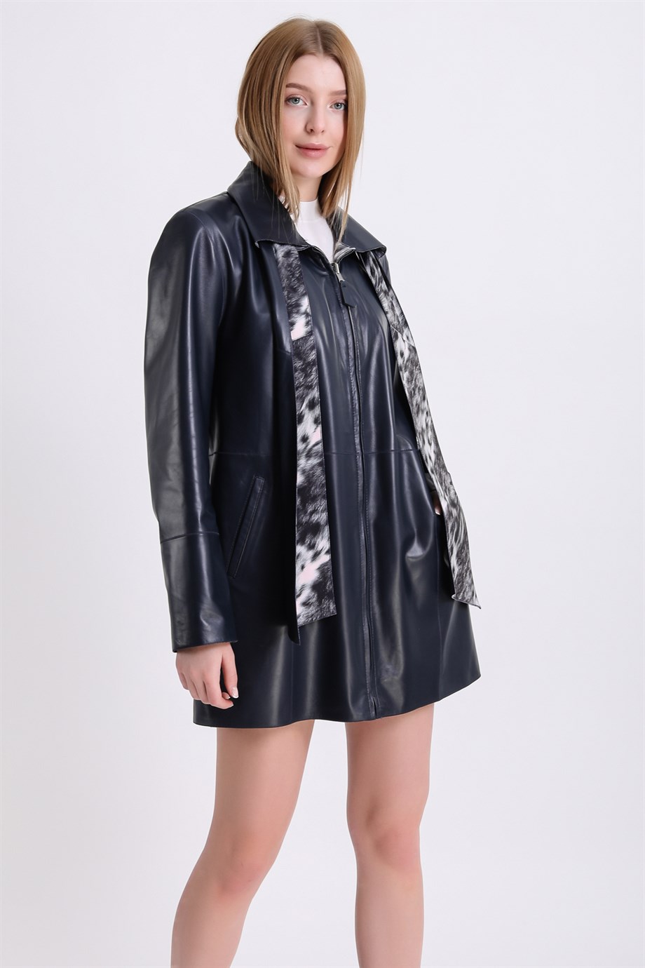 Lacivert Çift Taraflı Deri Kaban