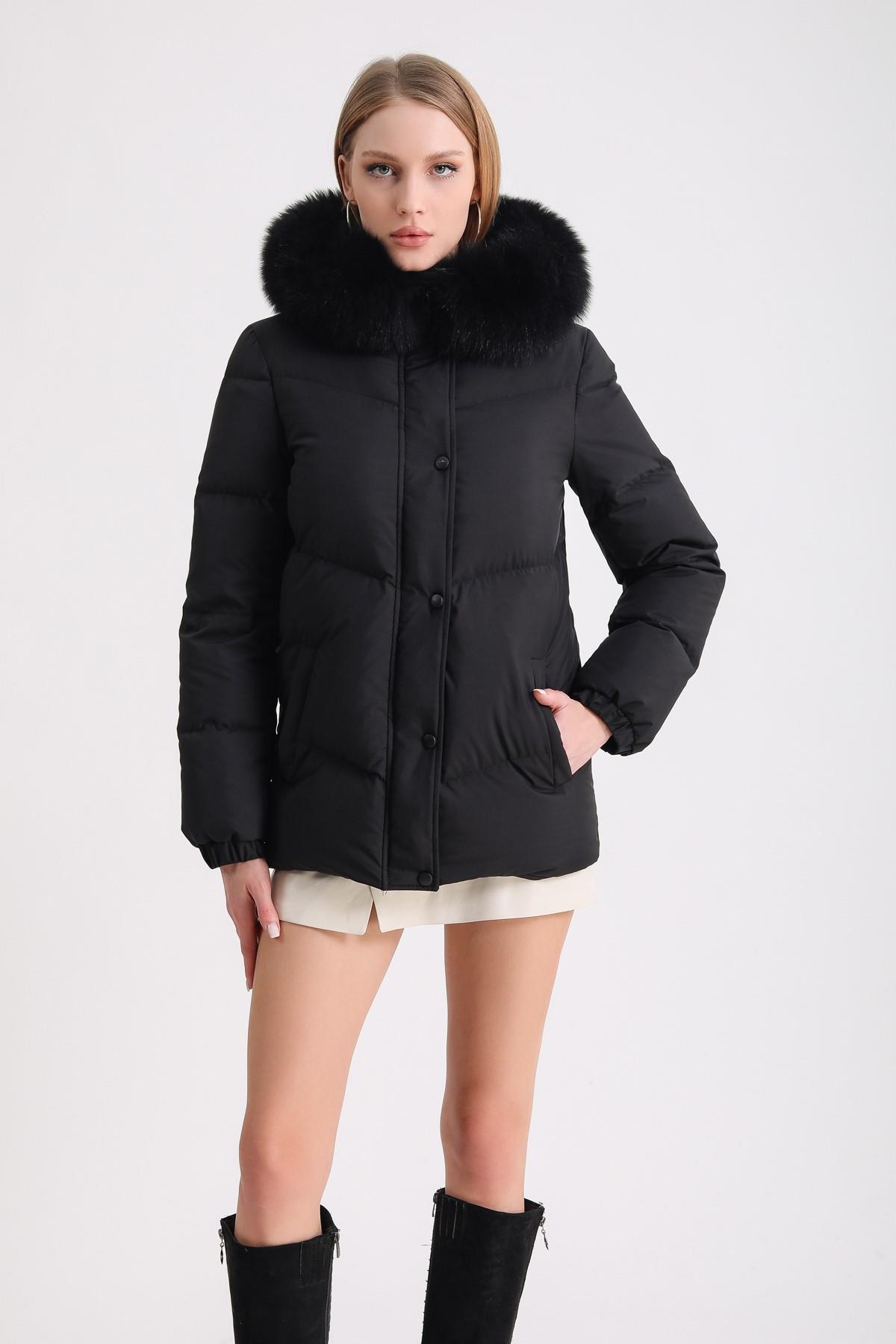 Siyah Tilki Kürk Aksesuarlı Puffer MontMont