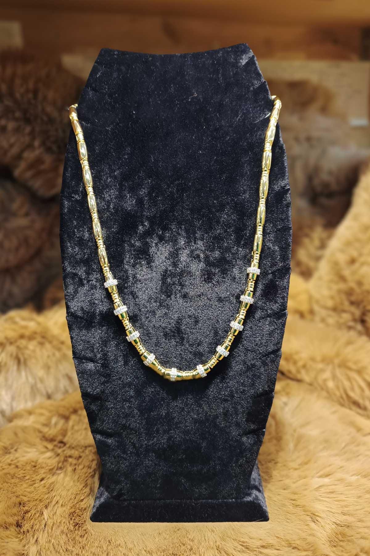 Eswomes Silindir Zirkon Taşlı Tasarım Kolye Gold