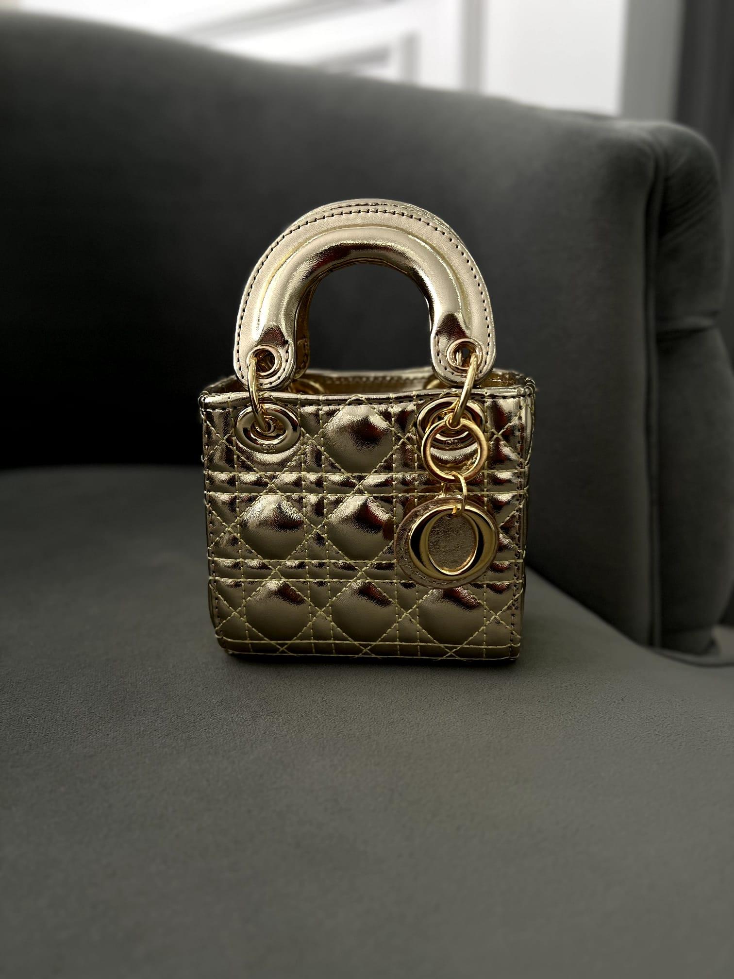 Mini Gold Çanta – Mat Deri Zincir Askılı