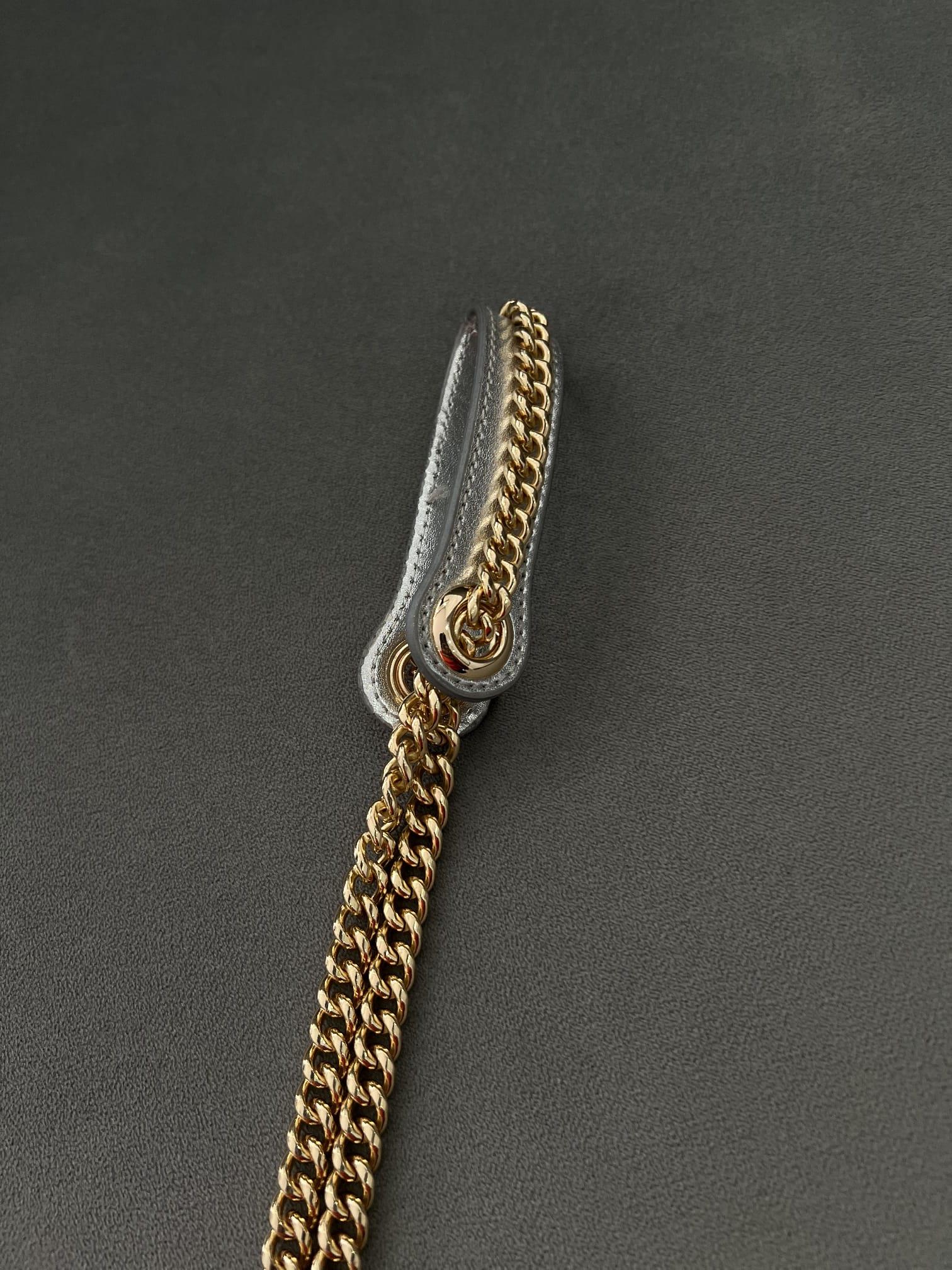 Mini Gümüş Çanta – Mat Deri Zincir Askılı