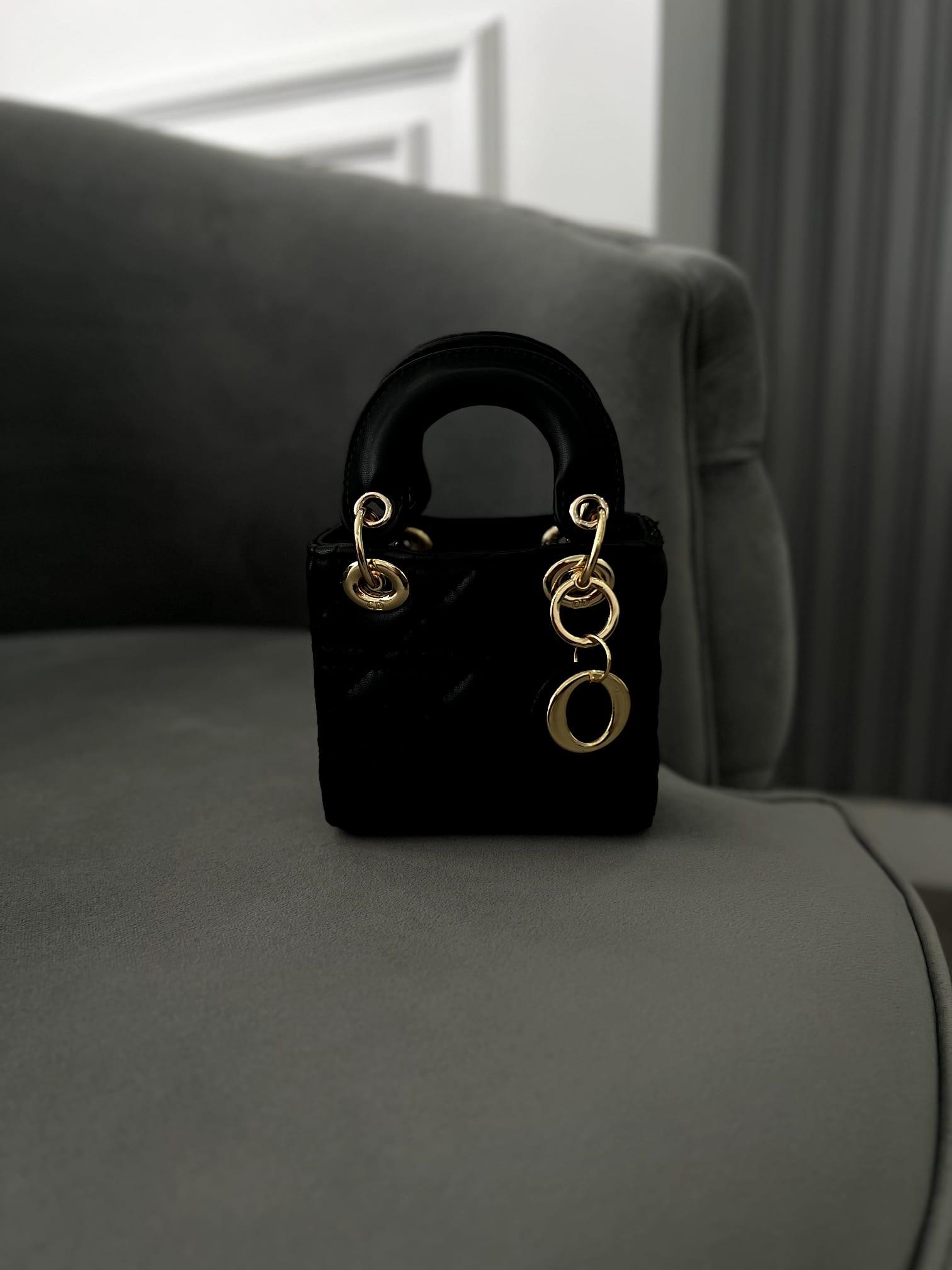 Mini Siyah  Çanta – Mat Deri Zincir Askılı