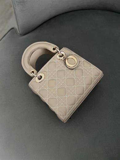  MAT BEJ KADIN ÇANTA