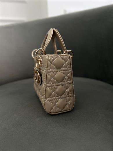  MAT BEJ KADIN ÇANTA