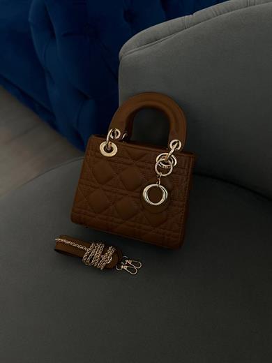  MAT TABA KADIN ÇANTA 