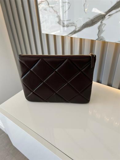 Acı kahve Kapitone Şık Clutch  Zarif ve Minimal Tasarım