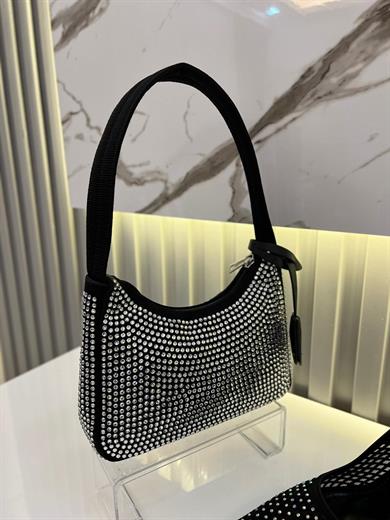 AMARA SİYAH SATEN KADIN ÇANTA