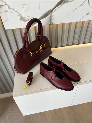 bordo  kadın ayakkabısı.ve kombin çanta 