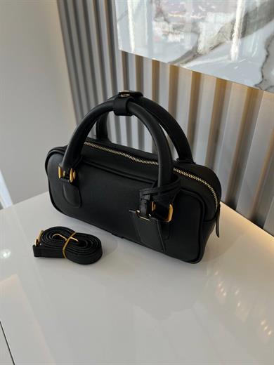 FERO SİYAH  MAT KADIN ÇANTA.