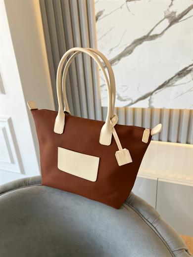 Hem zarif hem kullanışlı Günlük kombinlerinin vazgeçilmezi  TABA | KREM RENK DETAYLI 