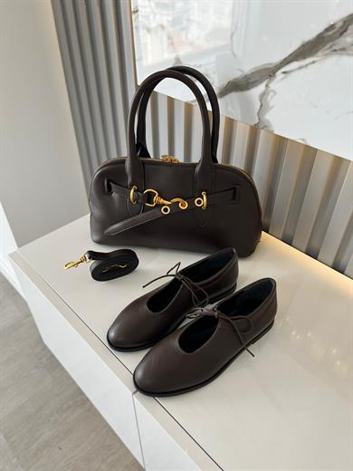 kahve kadın ayakkabısı.ve kombin çanta 