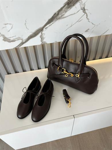 kahve kadın ayakkabısı.ve kombin çanta 