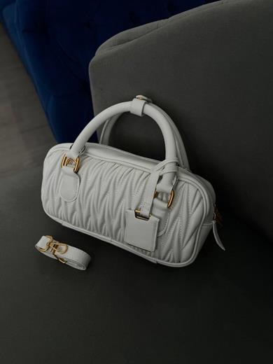 LUXE BEYAZ MAT KADIN ÇANTA