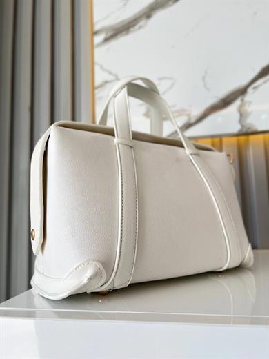 MAT BEYAZ KADIN ÇANTA