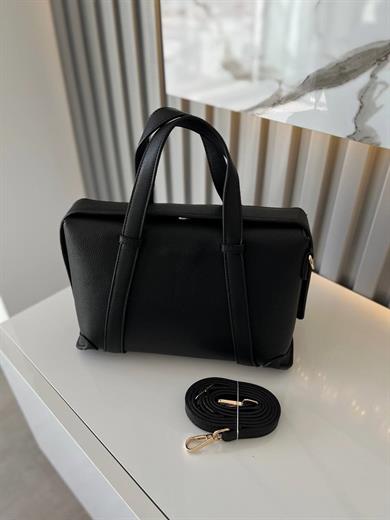 MAT SİYAH KADIN ÇANTA 