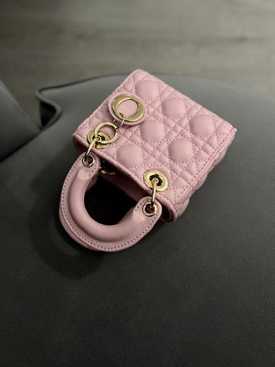 Mini Pembe Çanta – Mat Deri Zincir Askılı