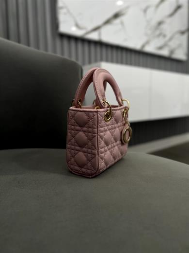 Mini Pembe Çanta – Mat Deri Zincir Askılı