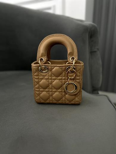 Mini TabaÇanta – Mat Deri Zincir Askılı