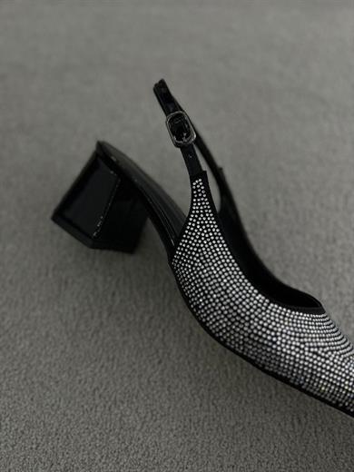 siyah cancan taş, 5 cm kalın topuklu, sivri burunlu ve arkası tokalı şık davet ayakkabısı