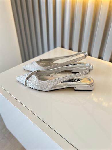 Taş süslemeli, şeffaf detaylı, sivri burun gümüş  babet