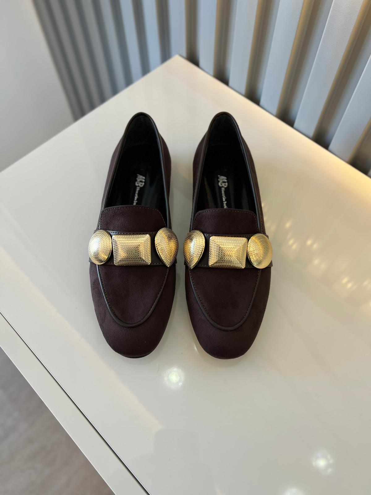 Loafer acı kahve süet görünümlü ayakkabı.Gold detaylı metal .36 ve 43 arası