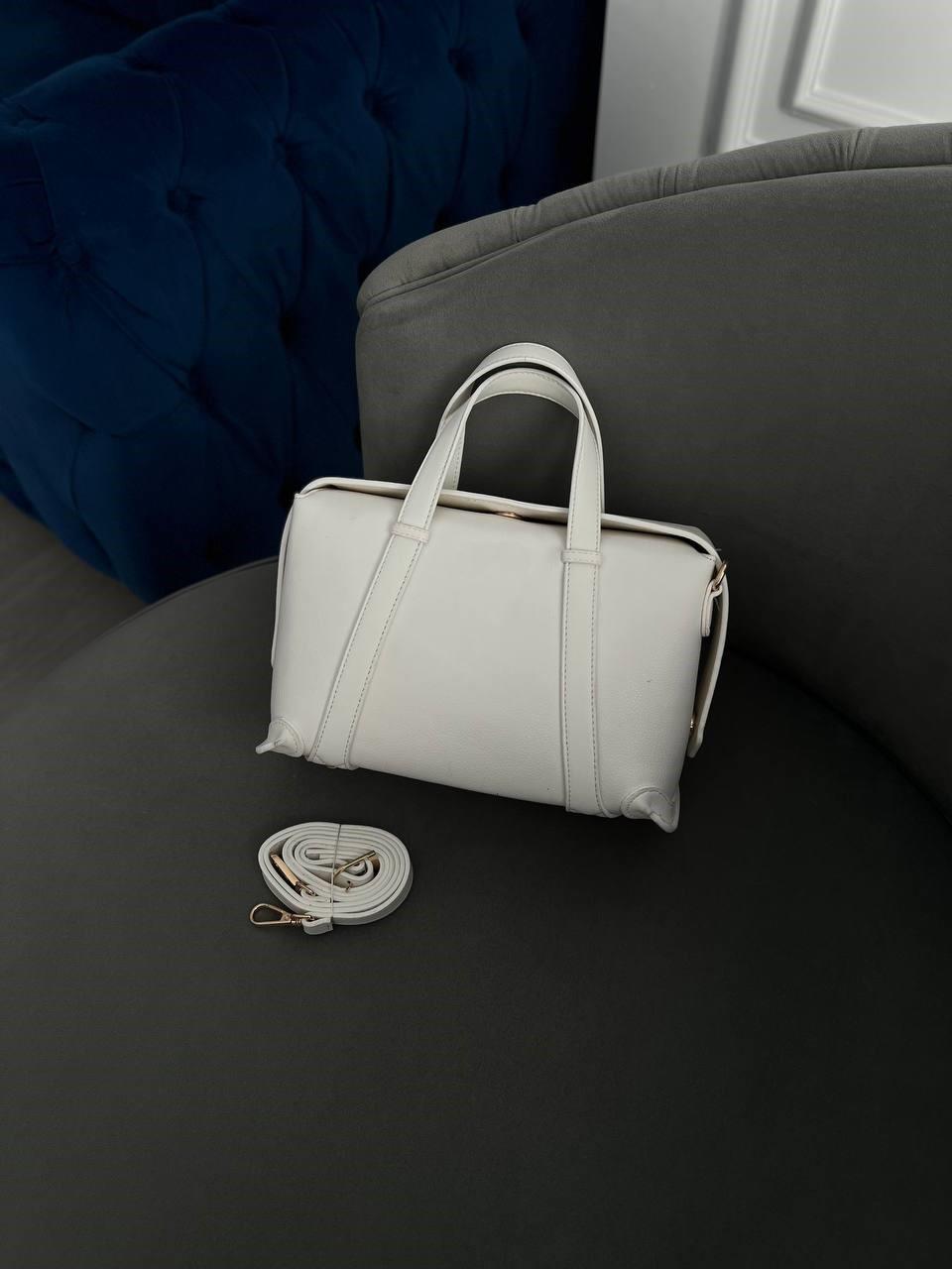 MAT BEYAZ KADIN ÇANTA