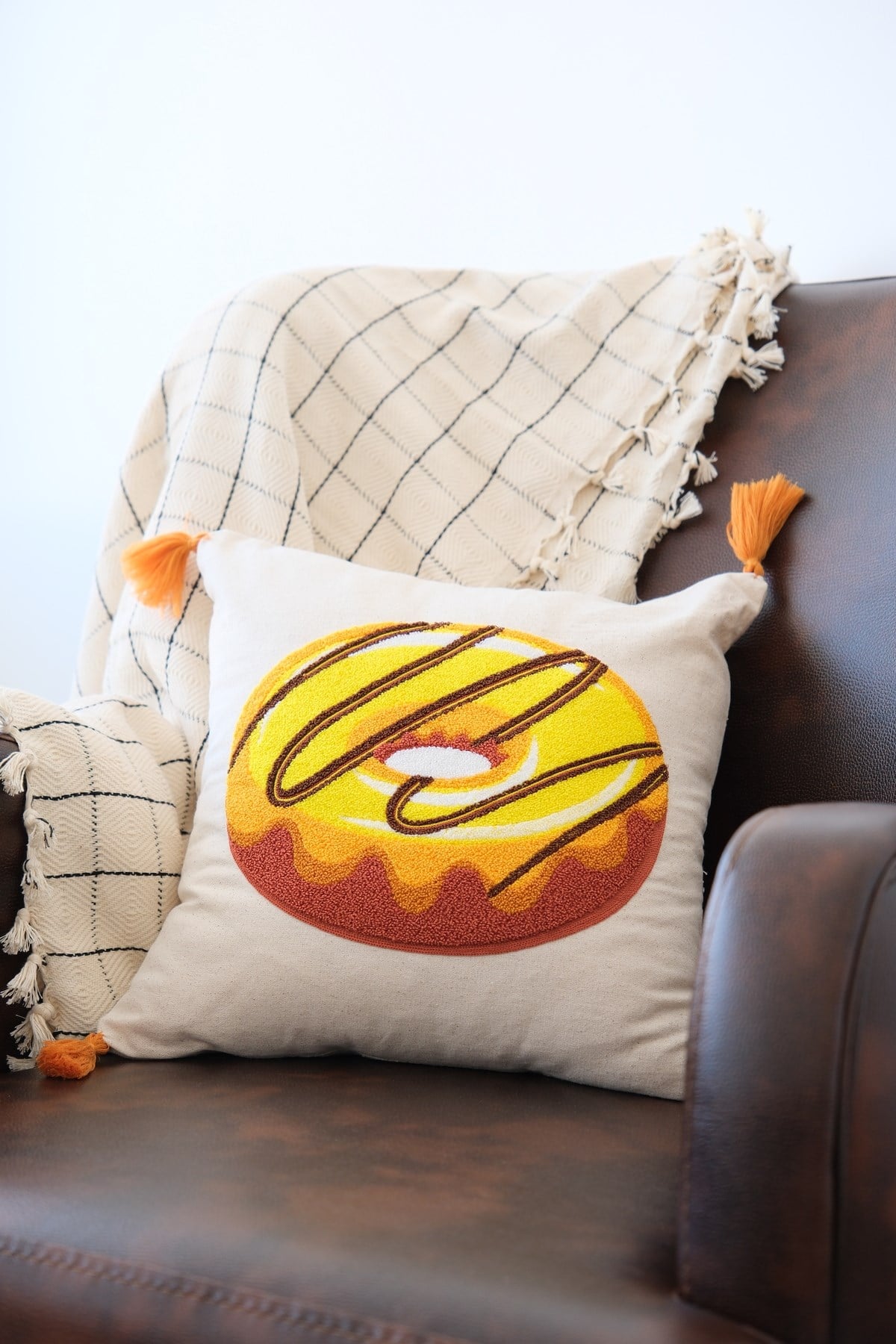 %100 Keten El Yapımı Yastık Kılıfı – 40x40 cm Özel Tasarım, Doğal ve Şık