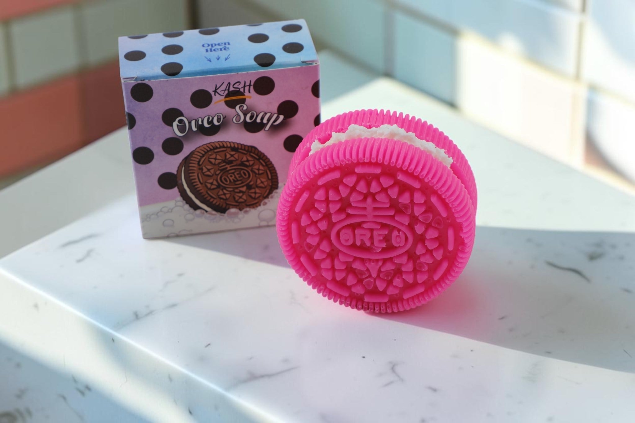 Gliserin Bazlı Doğal Pembe Oreo Görünümlü El Yapımı Sabun – Kokulu Sabun – Dekoratif Katı Sabun