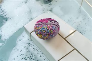 Lavanta Esansiyel Yağlı Donut Banyo Bombası – Rahatlatıcı & Detoks Etkili Banyo Topu