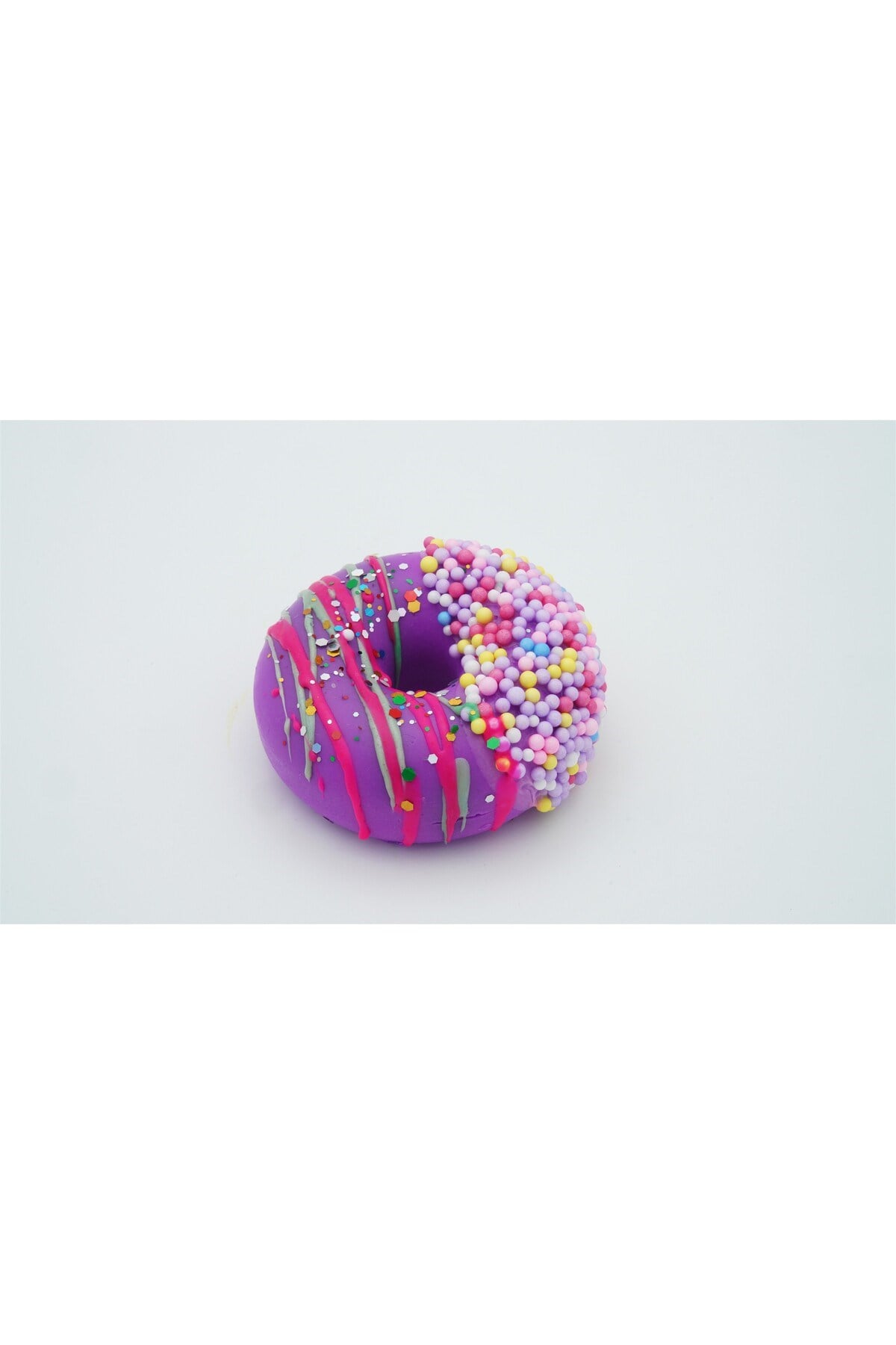 Vegan El Yapımı Doğal Lavanta Donut Sabun | Cilt Dostu, Şık ve Eğlenceli Tasarım |