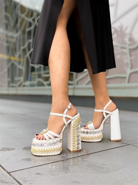 Gloria Beyaz Taş İşlemeli Platform Ayakkabı