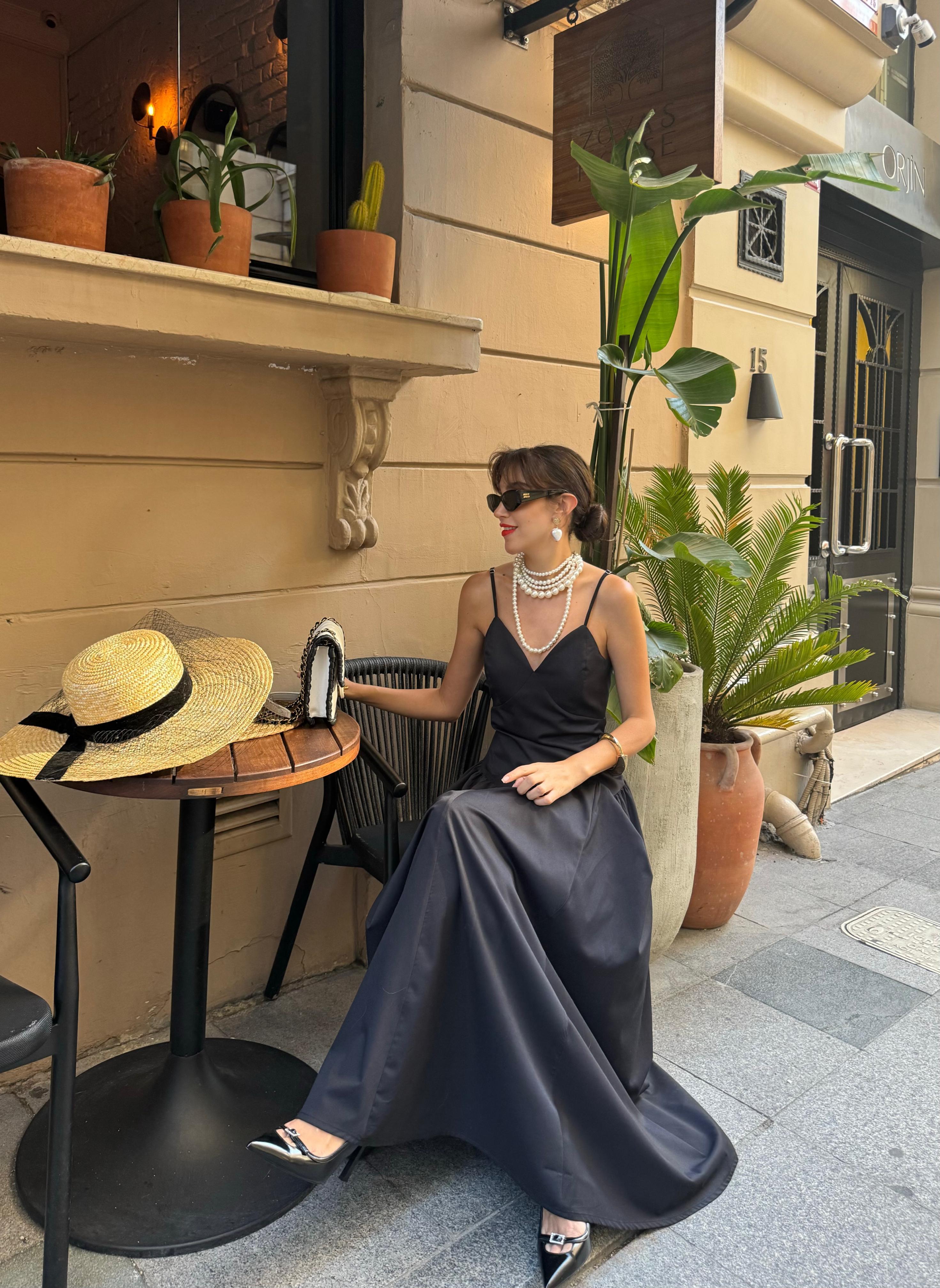 EMİLY UZUN ELBİSE Siyah