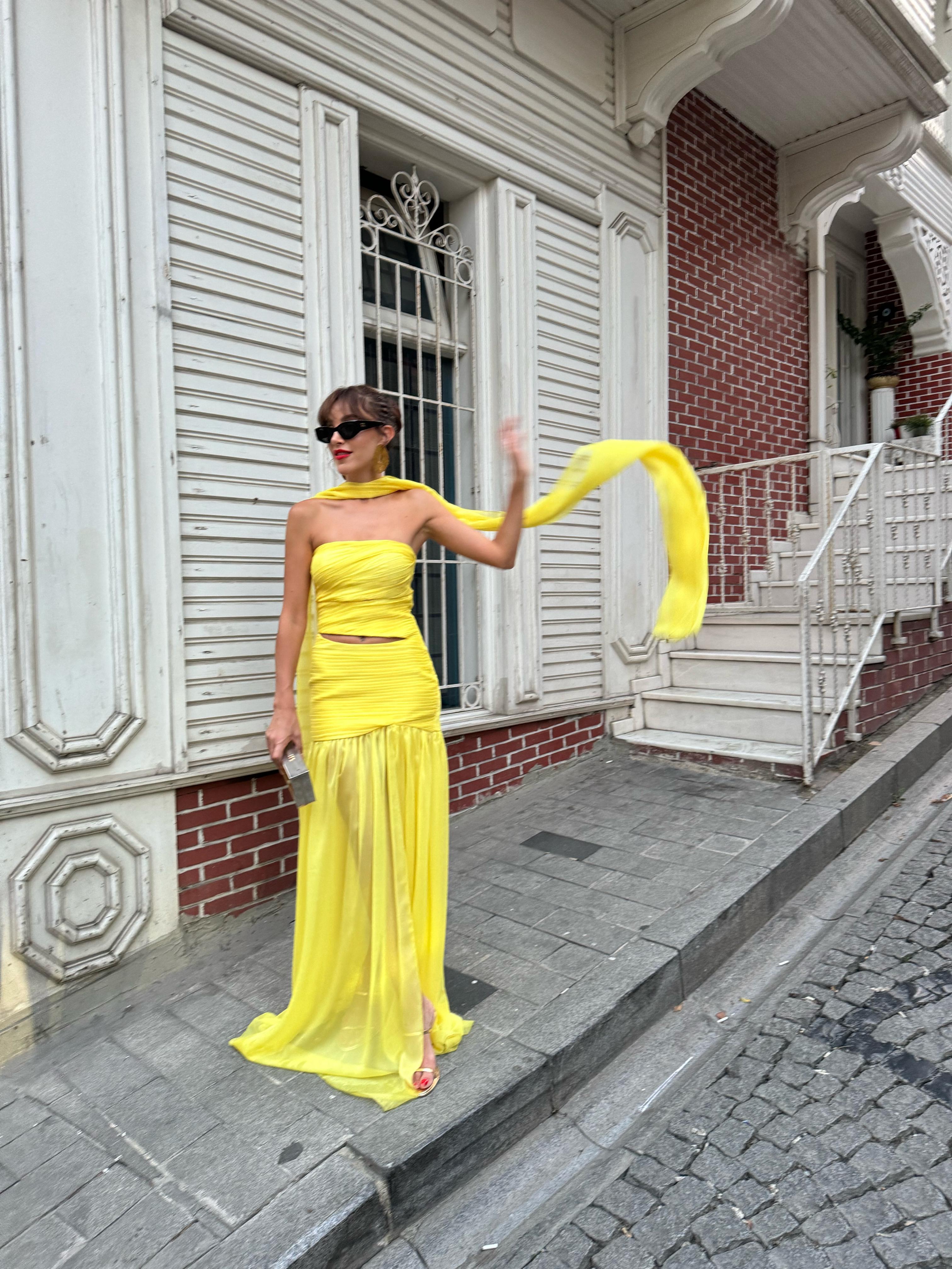 Sevilla Night Dress Sarı