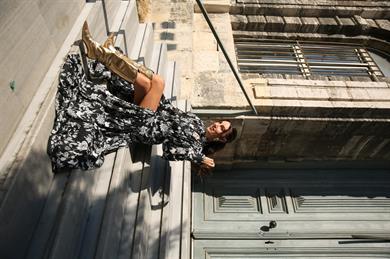 Desenli Şifon Elbise Siyah