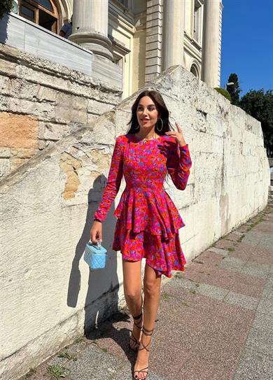 Desenli Vatkalı Elbise Desenli